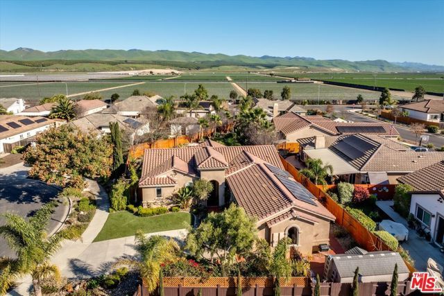 1888 Camden Lane, Santa Maria, CA 93454