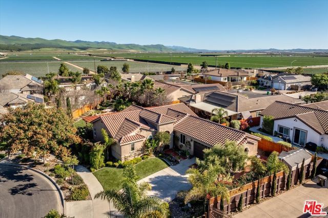 1888 Camden Lane, Santa Maria, CA 93454