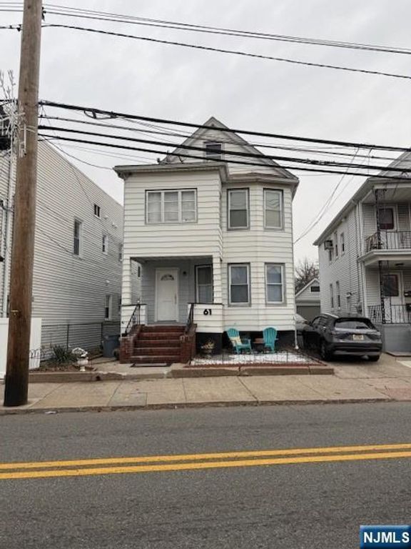 61 Locust Avenue 2, Wallington, NJ 07057