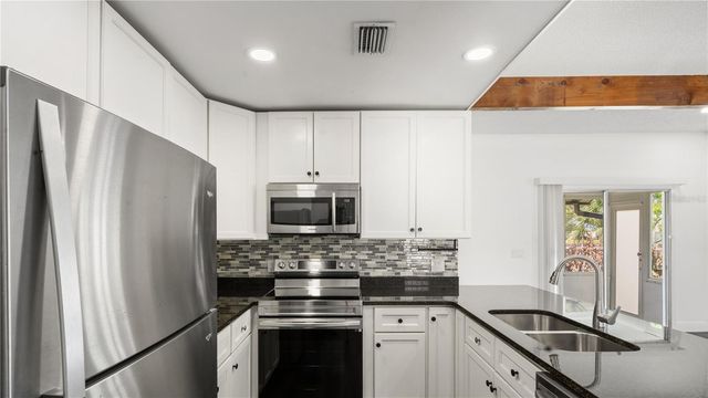 4999 DOVER CIRCLE, Orlando, FL 32807
