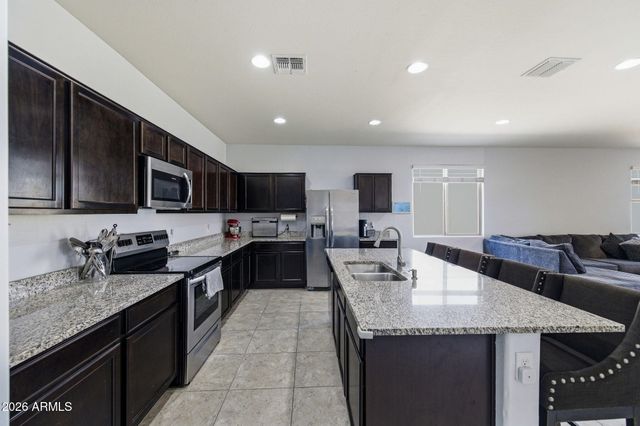 1237 E PAUL Drive, Casa Grande, AZ 85122