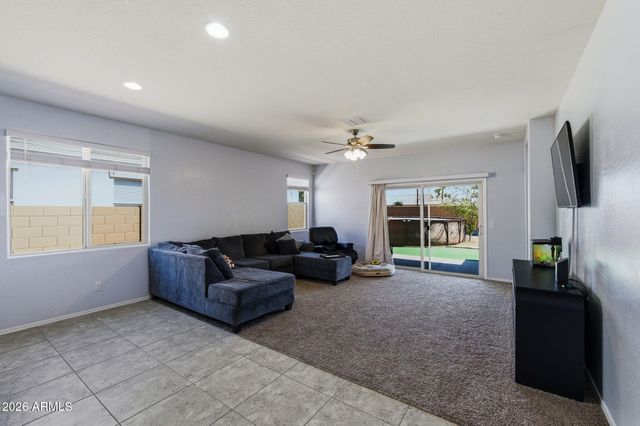 1237 E PAUL Drive, Casa Grande, AZ 85122