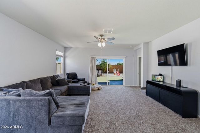 1237 E PAUL Drive, Casa Grande, AZ 85122