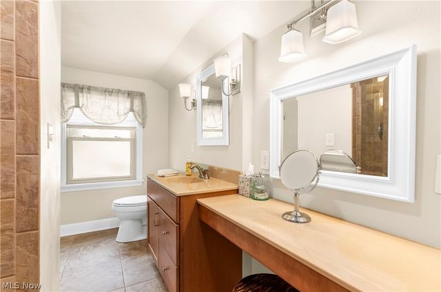 102 Hilltop Boulevard, Canfield, OH 44406