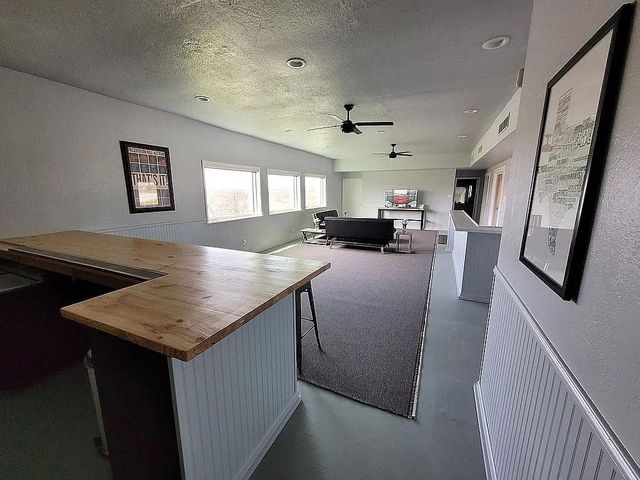 1102A Beech ST, Taylor, TX 76574