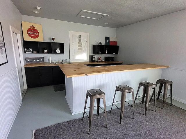 1102A Beech ST, Taylor, TX 76574