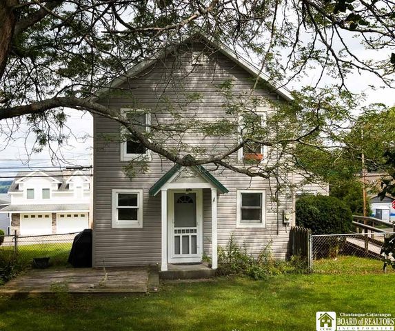 137 West Summit Street, Busti, NY 14750