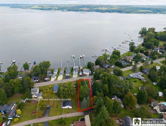 137 West Summit Street, Busti, NY 14750