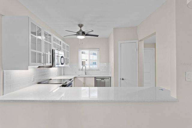 1200 N SHORE DRIVE NE 316, St Petersburg, FL 33701