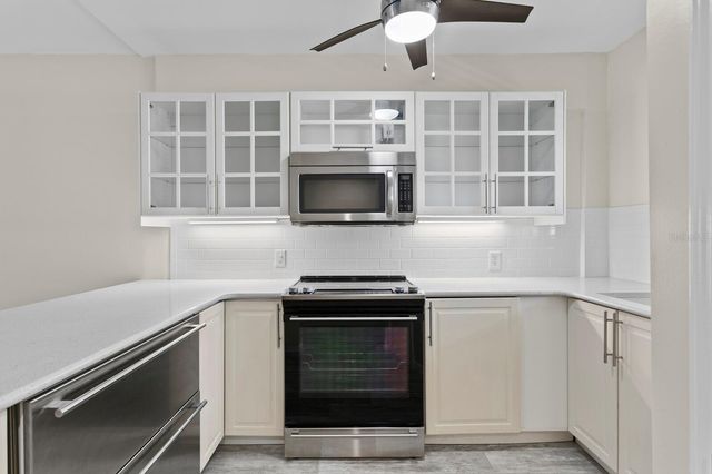 1200 N SHORE DRIVE NE 316, St Petersburg, FL 33701