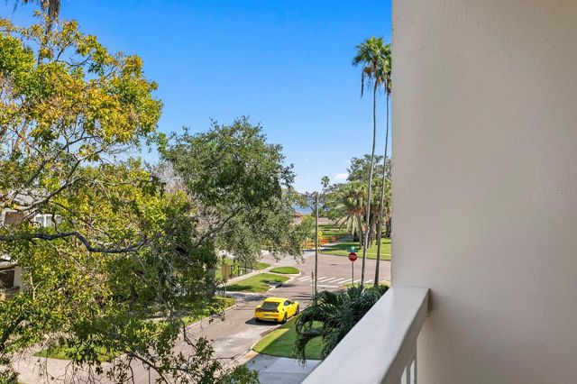 1200 N SHORE DRIVE NE 316, St Petersburg, FL 33701
