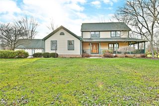 695 Carson Salt Springs Road, Warren, OH 44481