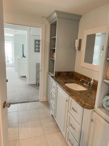 126 Ocean Boulevard, Seabrook, NH 03874