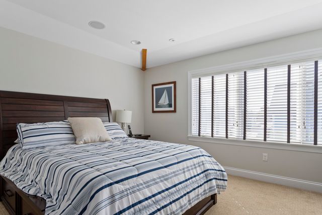 126 Ocean Boulevard, Seabrook, NH 03874