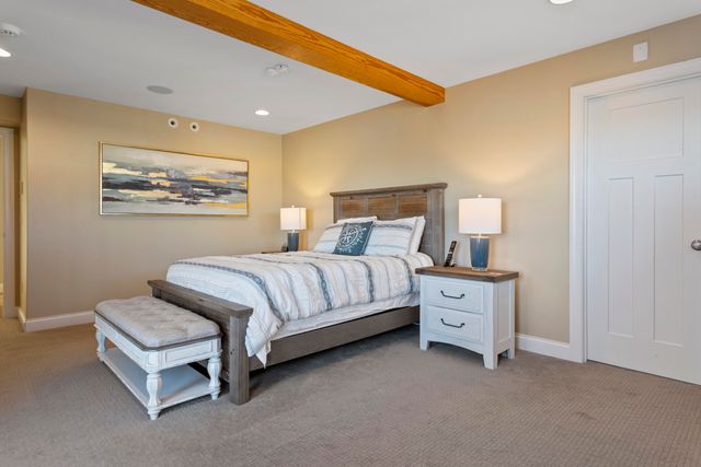 126 Ocean Boulevard, Seabrook, NH 03874