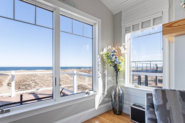 126 Ocean Boulevard, Seabrook, NH 03874