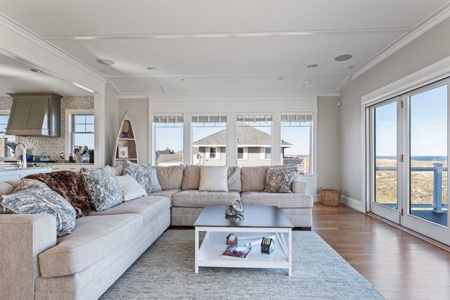 126 Ocean Boulevard, Seabrook, NH 03874