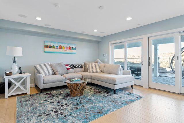 126 Ocean Boulevard, Seabrook, NH 03874