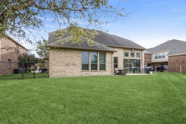 20410 Trumbull Ridge Drive, Cypress, TX 77433