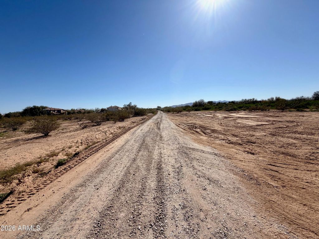 207XX N 205th (503-47-130) Avenue 1+ Acre, Wittmann, AZ 85361 — exterior