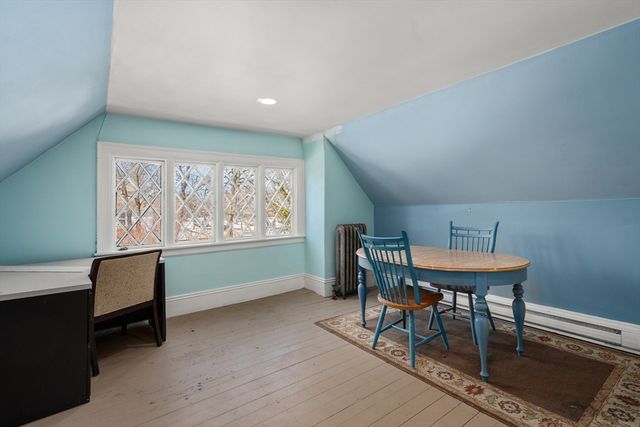 25 Kenwood Ave, Worcester, MA 01605