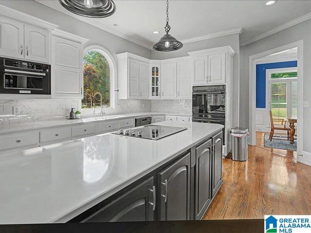 302 PALACE DRIVE, Trussville, AL 35173