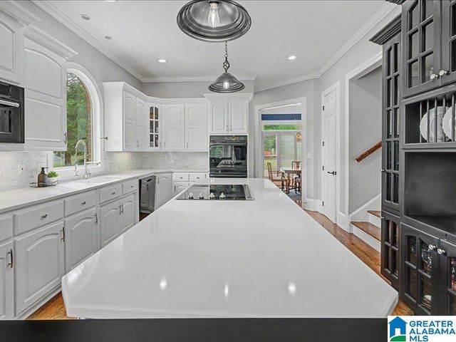 302 PALACE DRIVE, Trussville, AL 35173