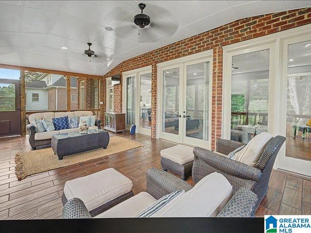 302 PALACE DRIVE, Trussville, AL 35173