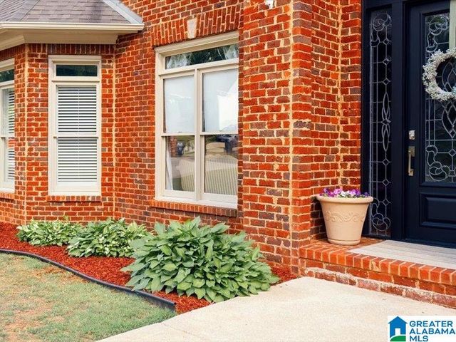 302 PALACE DRIVE, Trussville, AL 35173
