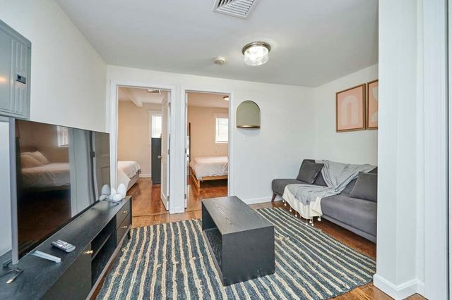 241 E St 2, Boston, MA 02127