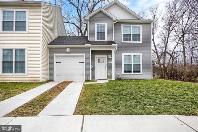 30 PARKVIEW DR, Carlisle, PA 17013