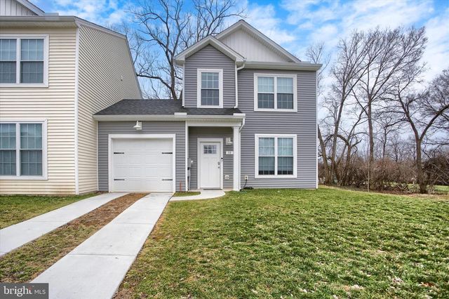 30 PARKVIEW DR, Carlisle, PA 17013