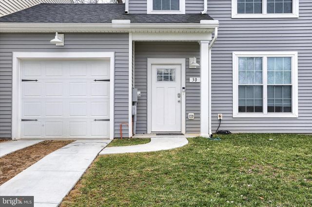 30 PARKVIEW DR, Carlisle, PA 17013