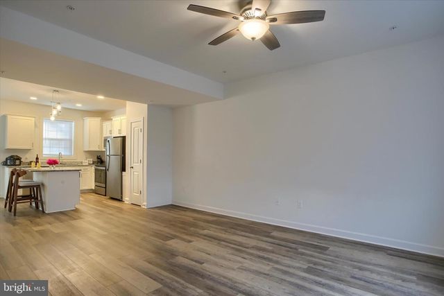 30 PARKVIEW DR, Carlisle, PA 17013