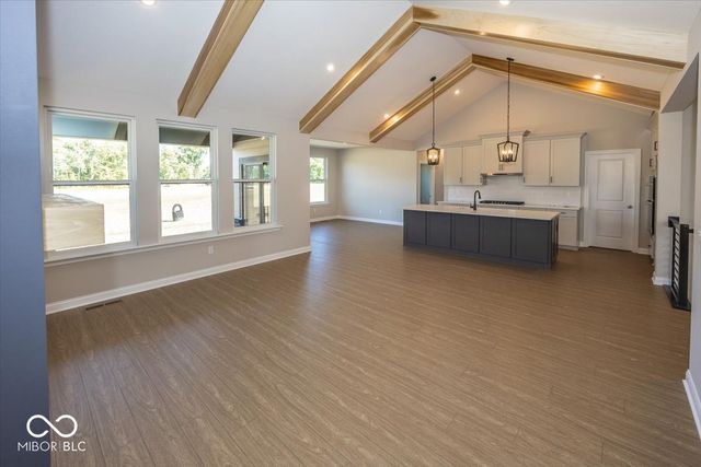 6638 Dogwood Drive, Mccordsville, IN 46055