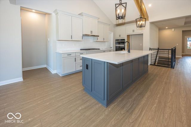 6638 Dogwood Drive, Mccordsville, IN 46055