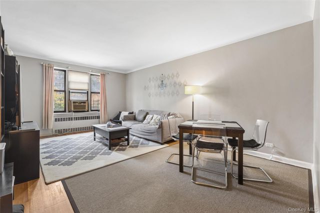 123-35 82 Road 5M, Kew Gardens, NY 11415