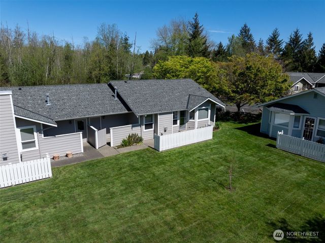 902 NW Leisure Lane, Bremerton, WA 98311