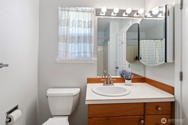 902 NW Leisure Lane, Bremerton, WA 98311