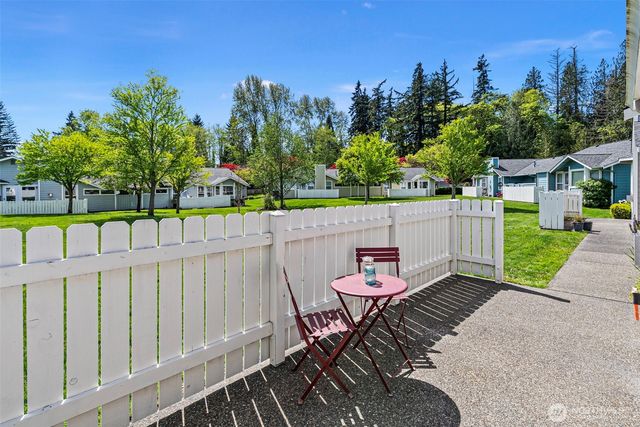 902 NW Leisure Lane, Bremerton, WA 98311