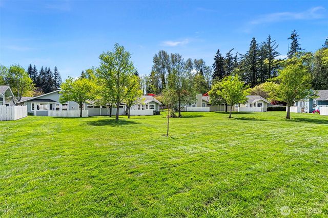 902 NW Leisure Lane, Bremerton, WA 98311