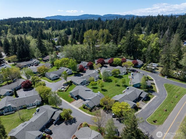 902 NW Leisure Lane, Bremerton, WA 98311