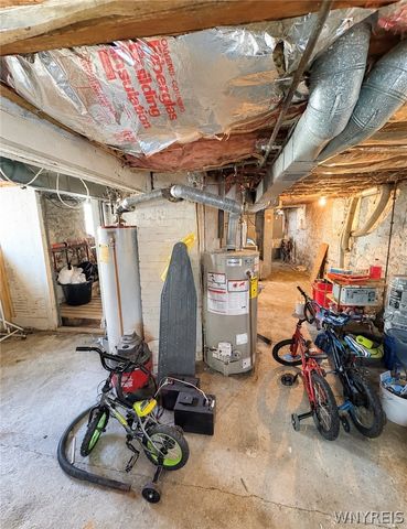 31 Herkimer Street, Buffalo, NY 14213
