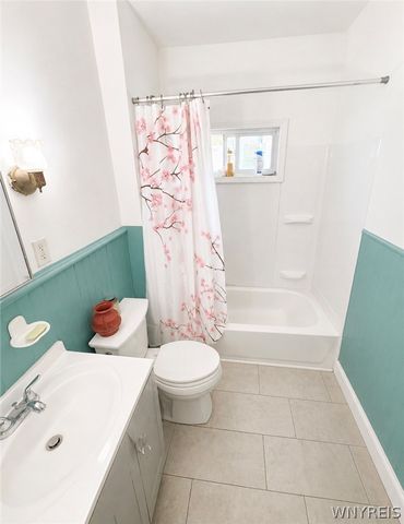 31 Herkimer Street, Buffalo, NY 14213