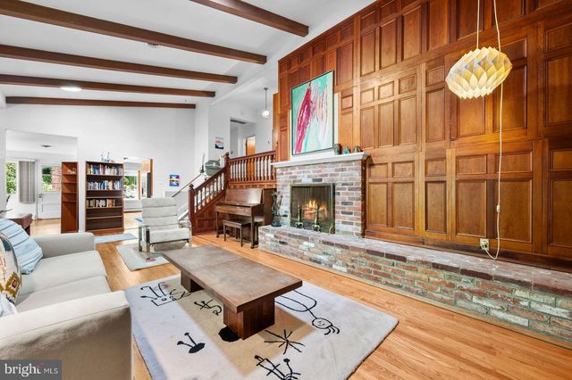 4022 DOWNING ST, Annandale, VA 22003