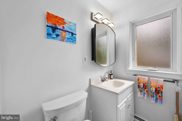 4022 DOWNING ST, Annandale, VA 22003