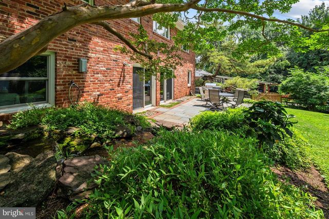4022 DOWNING ST, Annandale, VA 22003