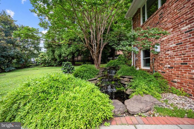 4022 DOWNING ST, Annandale, VA 22003