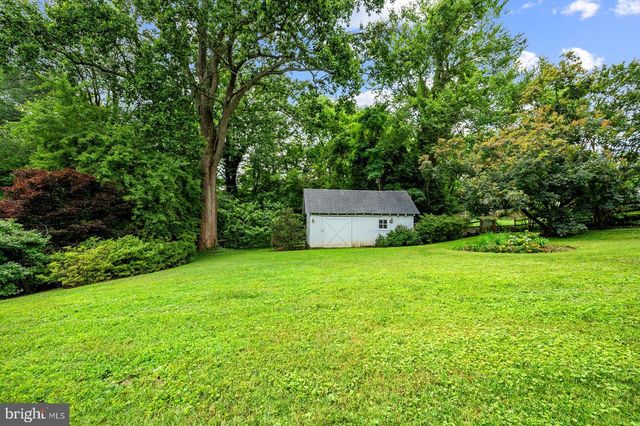 4022 DOWNING ST, Annandale, VA 22003