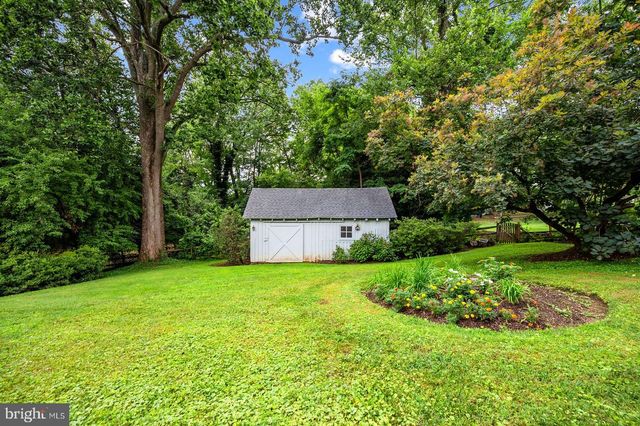 4022 DOWNING ST, Annandale, VA 22003
